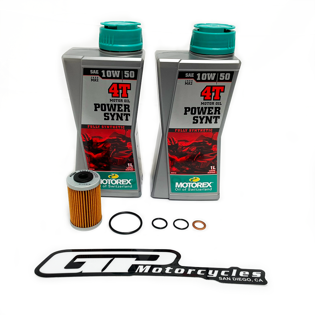 2 bottles of oil, 1 oil filter, 3 o-rings, 1 washer