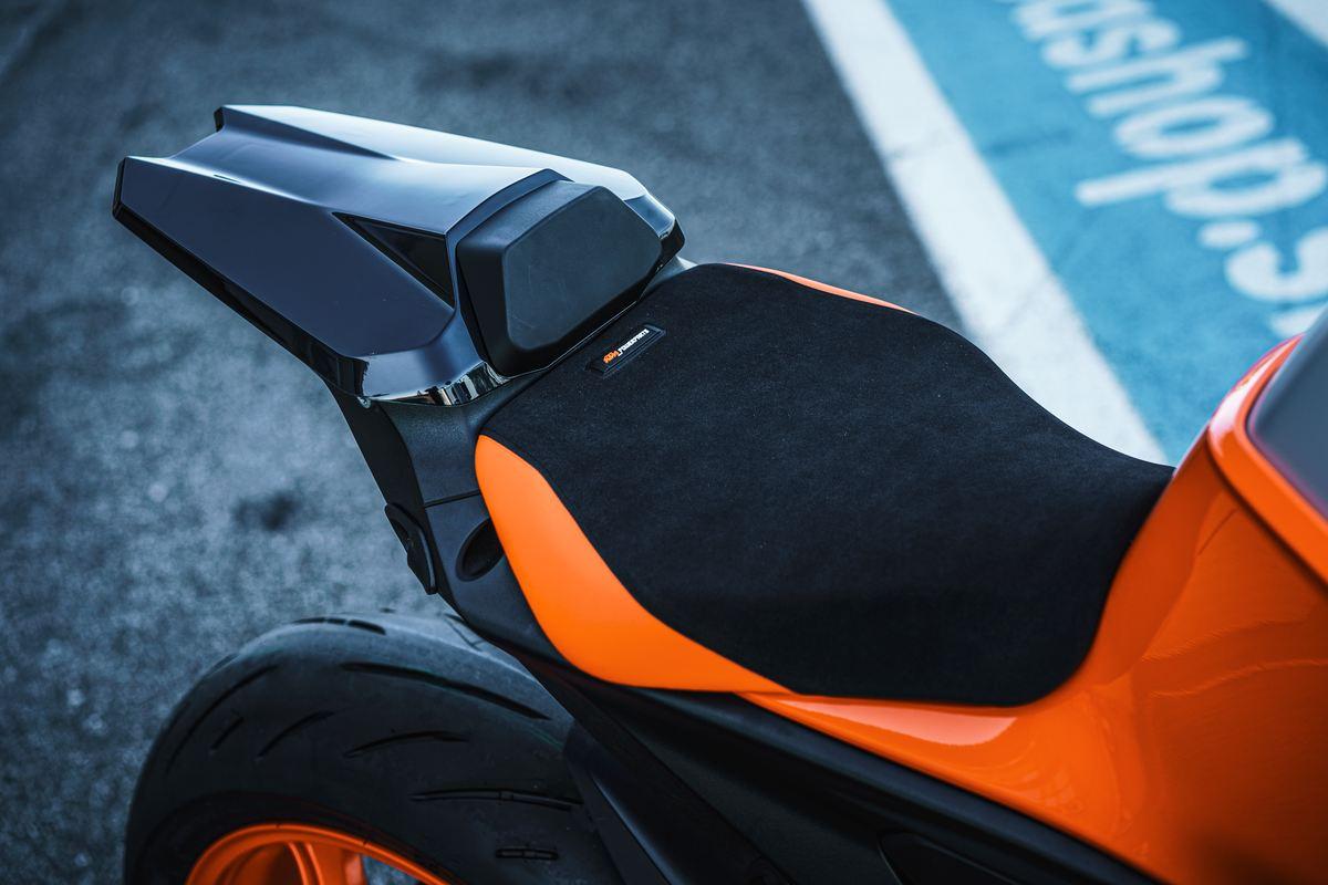 KTM 1290 / 1390 Super Duke Standard Comfort Seat – GP