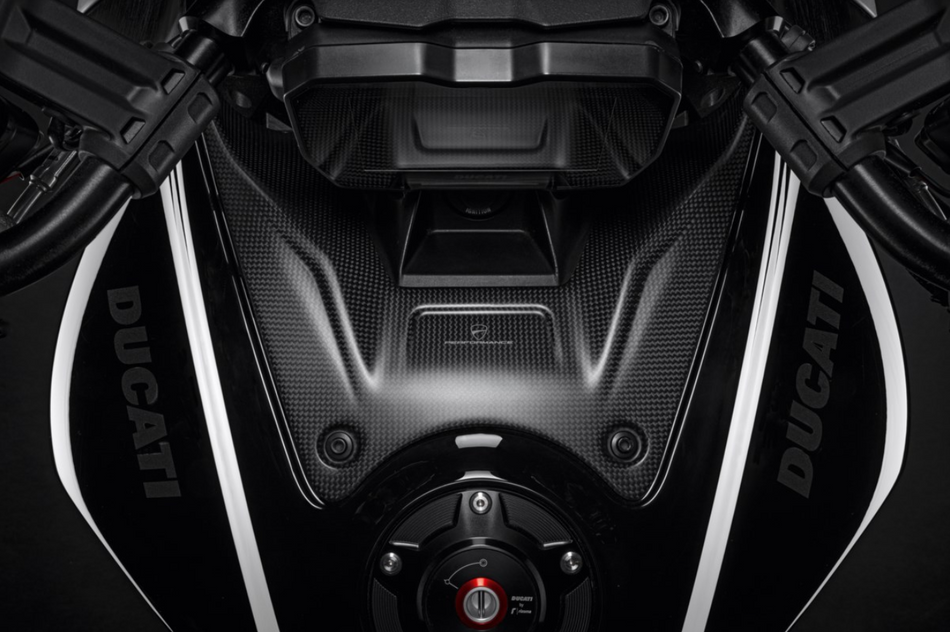 Ducati Diavel V4 Carbon Fiber Fuel Tank Cover