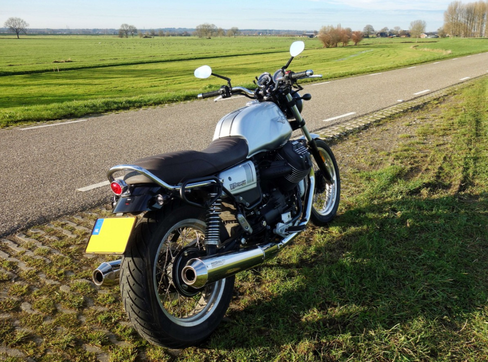Mistral Standard Length Polished Slip-Ons for Moto Guzzi V7 III