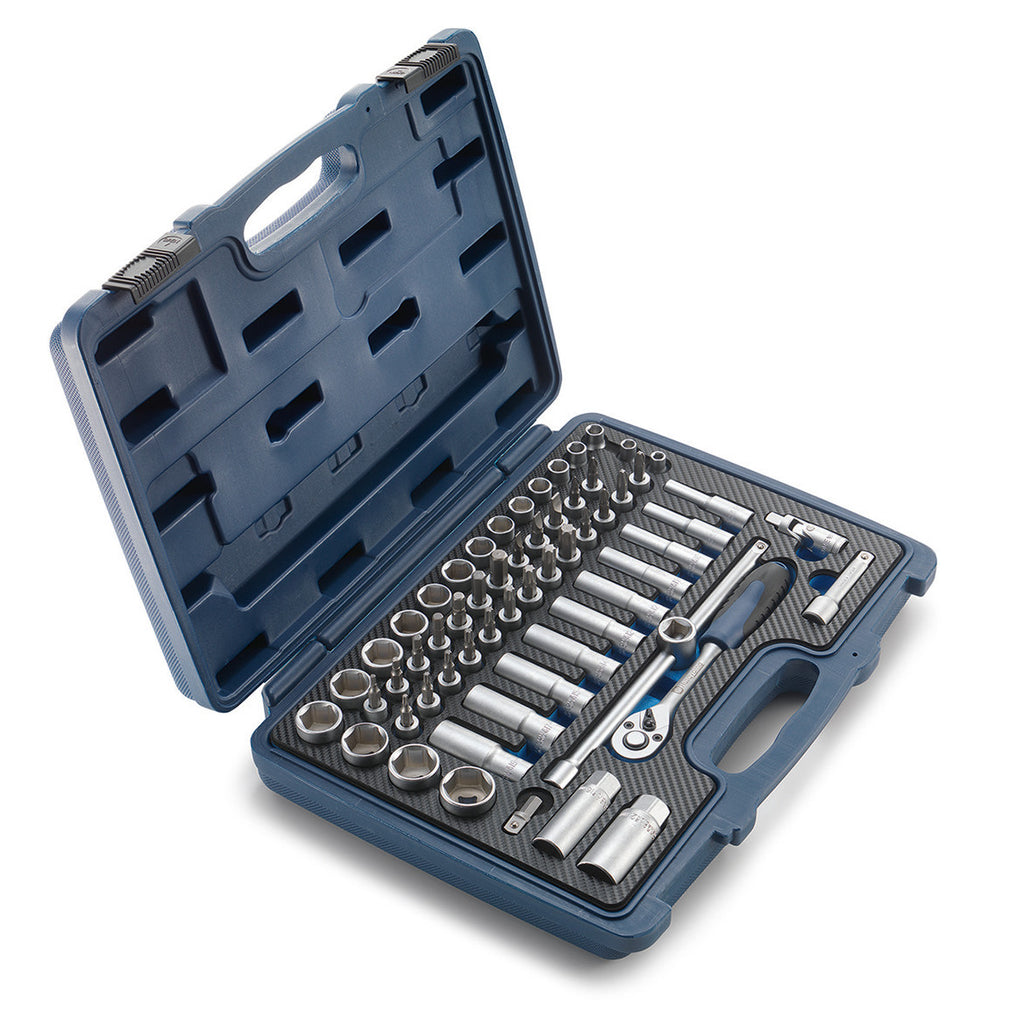 00029098600 Husqvarna 60 piece tool kit. Blue box, silver color tools.