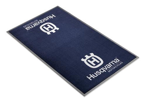 81312906100 husqvarna logo blue pit service garage mat